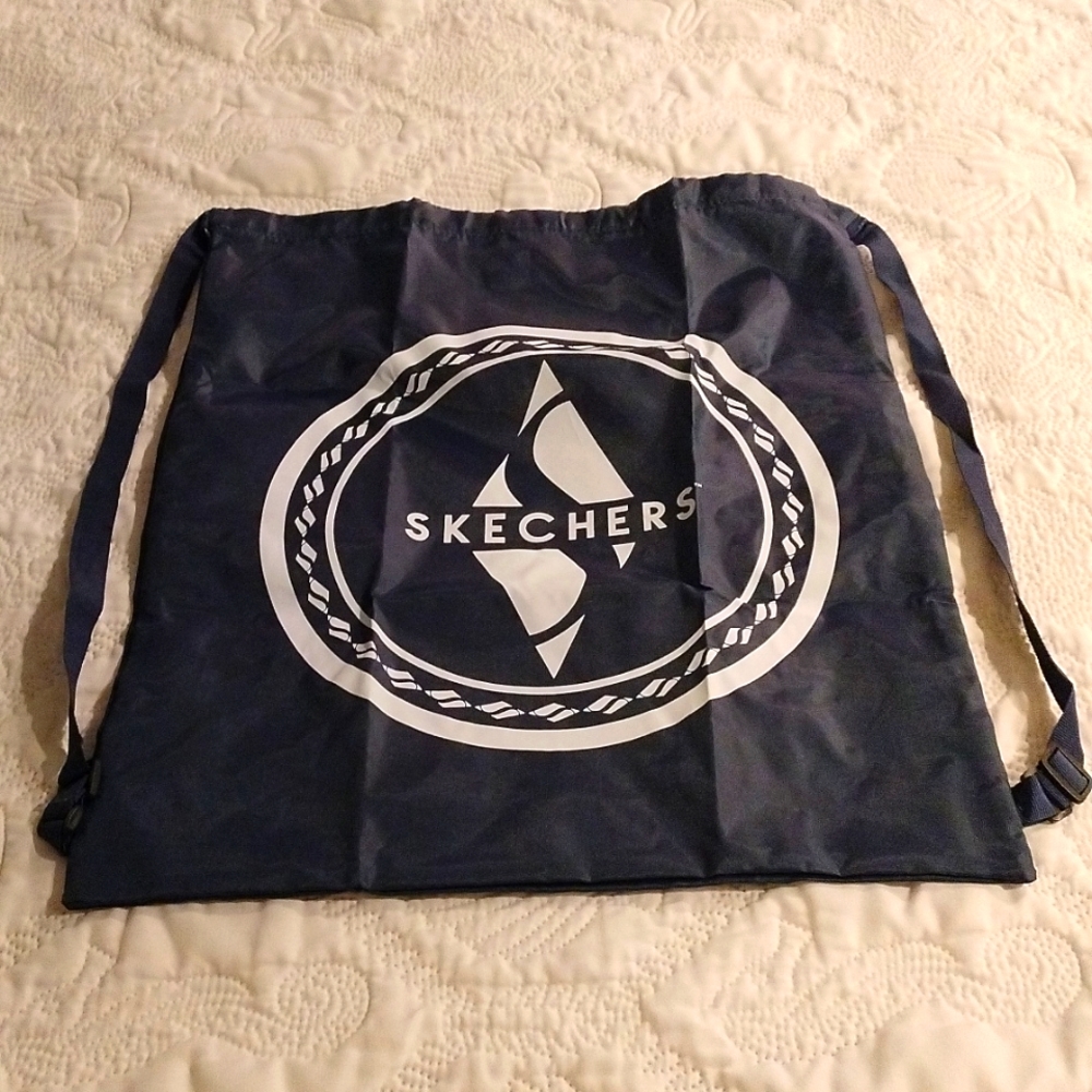 ⚜️  NWOT Skechers Shoulder Bag